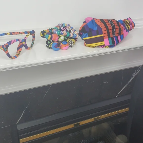 SASSY JONES Asante Colorful Beaded Necklace Set - Picture 9 of 10